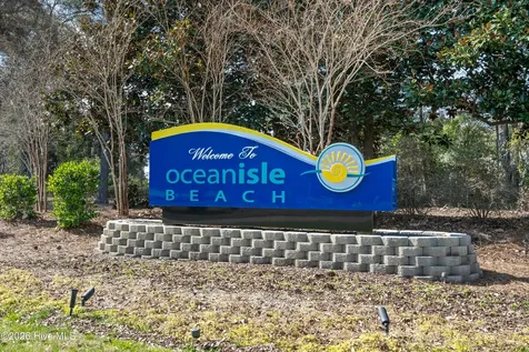 1033 Northbridge Court NW Ocean Isle Beach NC 28469