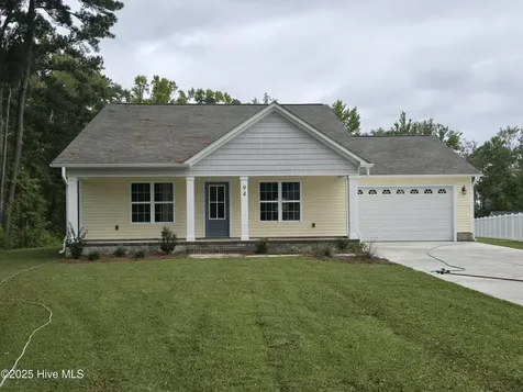 94 Osprey Watch Lane E Oriental NC 28571