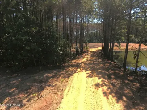 230 Whites Crossing Lane Whiteville NC 28472