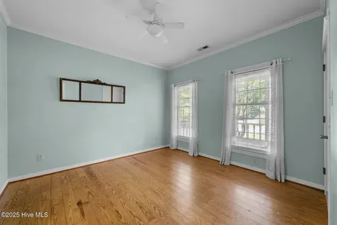 32 Windy Court Oriental NC 28571