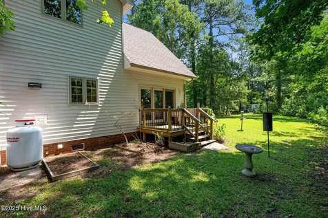 32 Windy Court Oriental NC 28571