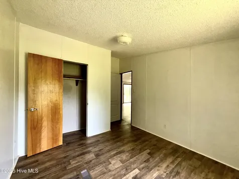 184 Hardison Road Holly Ridge NC 28445