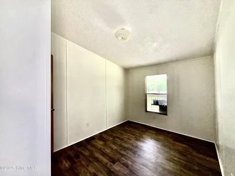 184 Hardison Road Holly Ridge NC 28445