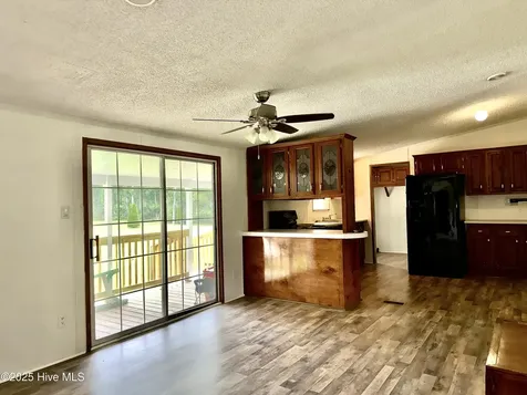 184 Hardison Road Holly Ridge NC 28445
