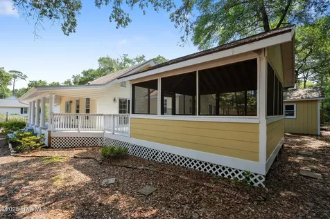 108 NW 29th Street Oak Island NC 28465