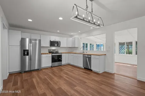 108 NW 29th Street Oak Island NC 28465