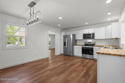 108 NW 29th Street Oak Island NC 28465