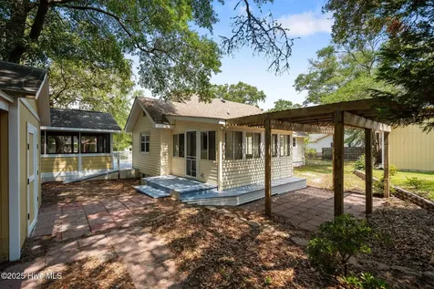 108 NW 29th Street Oak Island NC 28465
