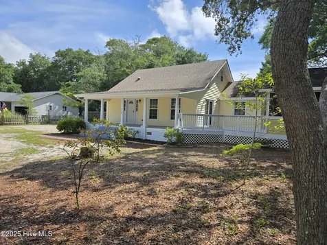 108 NW 29th Street Oak Island NC 28465