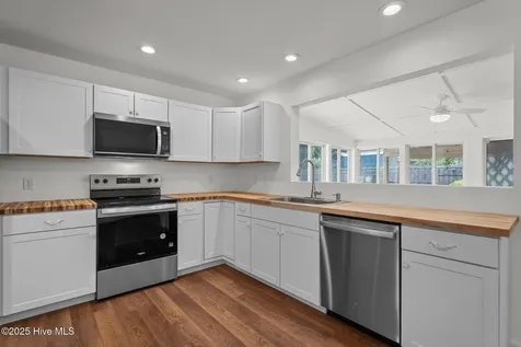108 NW 29th Street Oak Island NC 28465
