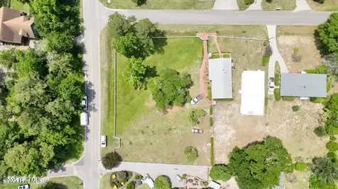 2032 Middle Sound Loop Road Wilmington NC 28411