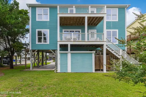 2911 E Pelican Drive Oak Island NC 28465
