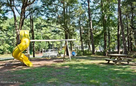 117 White Ash Drive Pine Knoll Shores NC 28512