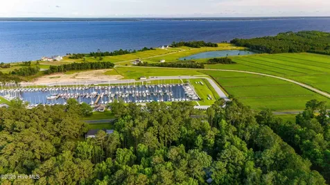Lot 4 Fairwinds Drive Oriental NC 28571
