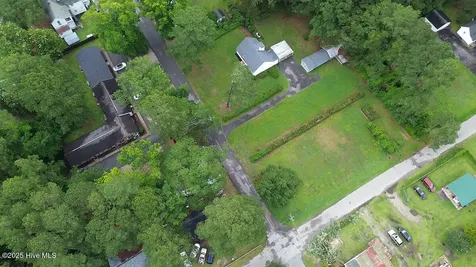 309 Mcgwigan Street Enfield NC 27823