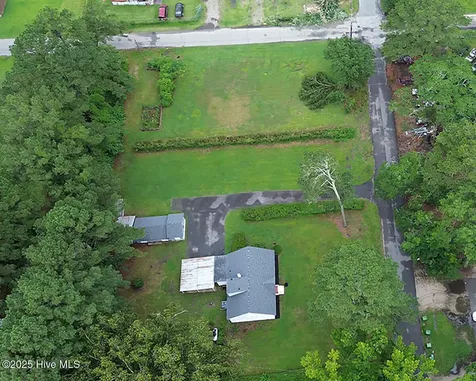 309 Mcgwigan Street Enfield NC 27823