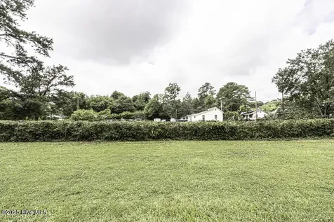 309 Mcgwigan Street Enfield NC 27823