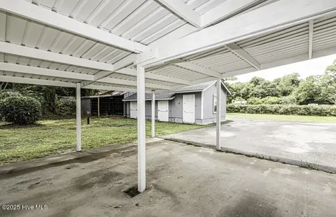 309 Mcgwigan Street Enfield NC 27823