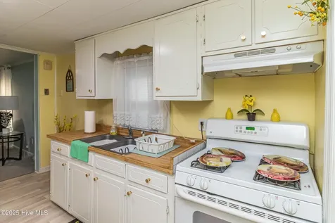 410 Brown Drive New Bern NC 28560