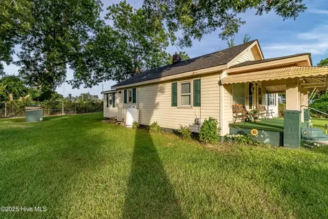 410 Brown Drive New Bern NC 28560