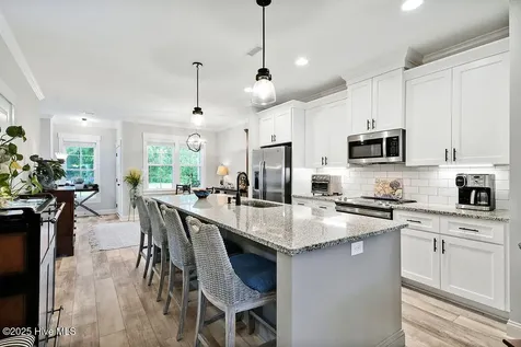 114 W 14th Street Southport NC 28461