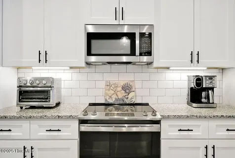 114 W 14th Street Southport NC 28461