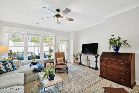 114 W 14th Street Southport NC 28461