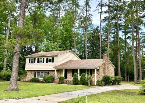 1203 Franklin Avenue Laurinburg NC 28352