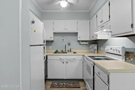 1004 Carolina Beach Avenue S Carolina Beach NC 28428