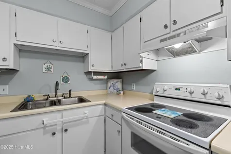 1004 Carolina Beach Avenue S Carolina Beach NC 28428