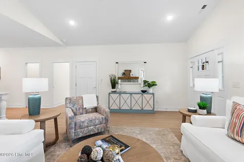 163 NW 4th Street Oak Island NC 28465