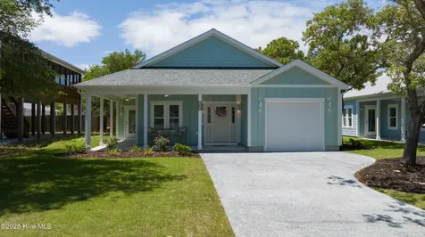 163 NW 4th Street Oak Island NC 28465