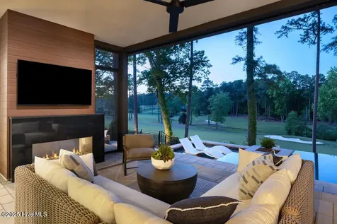 521 Airlie Road Wilmington NC 28403