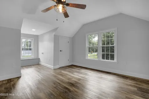 2971 Penderlea Highway Burgaw NC 28425