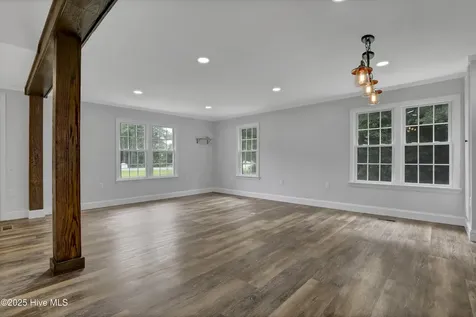 2971 Penderlea Highway Burgaw NC 28425