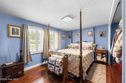 1831 Clarks Road New Bern NC 28562