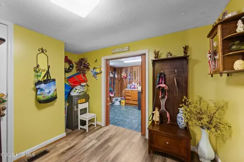 1831 Clarks Road New Bern NC 28562