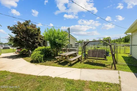 1831 Clarks Road New Bern NC 28562