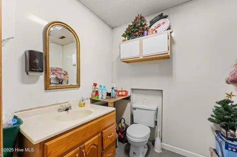 1831 Clarks Road New Bern NC 28562