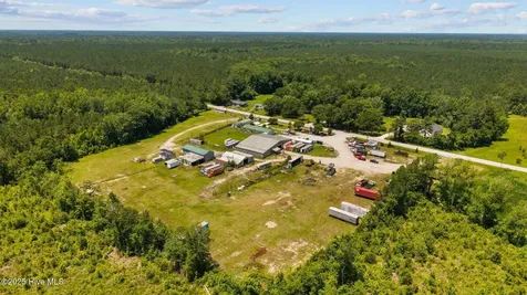 1831 Clarks Road New Bern NC 28562