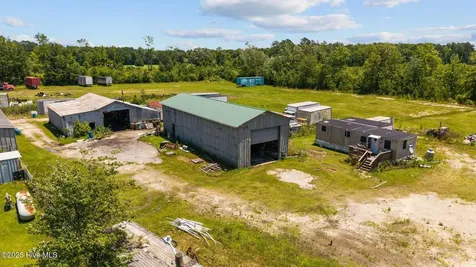 1831 Clarks Road New Bern NC 28562