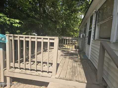 401 Jamesville Road Williamston NC 27892