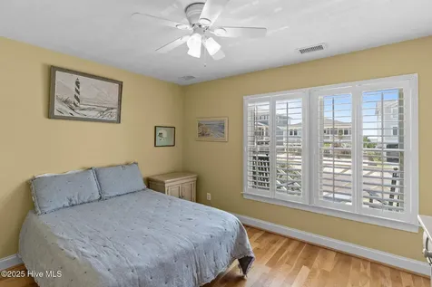 406 Ocean Boulevard W Holden Beach NC 28462