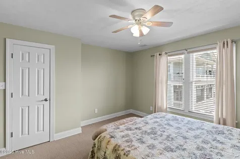 406 Ocean Boulevard W Holden Beach NC 28462