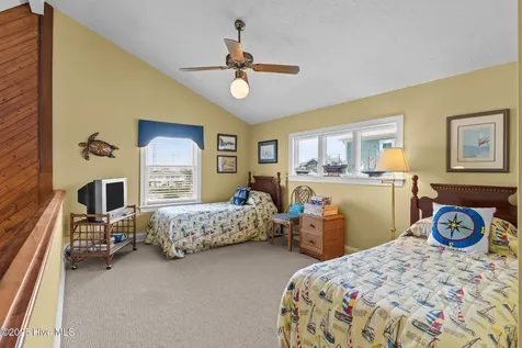 406 Ocean Boulevard W Holden Beach NC 28462