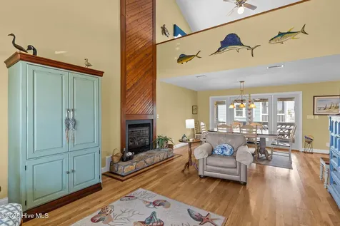 406 Ocean Boulevard W Holden Beach NC 28462