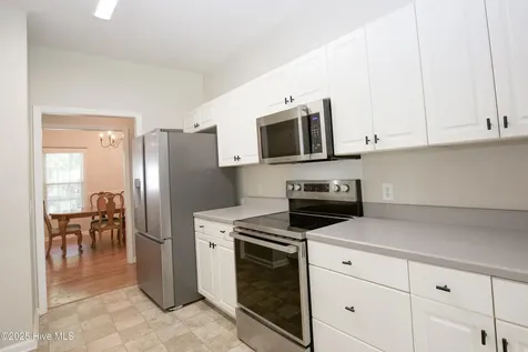 130 Pinecone Court Seven Lakes NC 27376