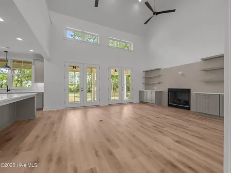 104 Indian Trail Beaufort NC 28516