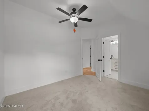 104 Indian Trail Beaufort NC 28516