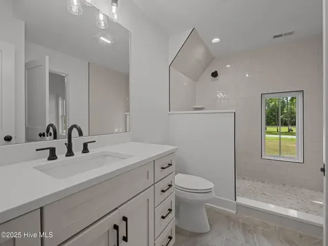 104 Indian Trail Beaufort NC 28516